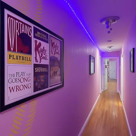 Lavender Queen Room Bright & Peaceful Stay In Central Harlem New York Exterior photo