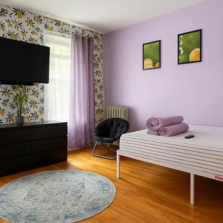Lavender Queen Room Bright & Peaceful Stay In Central Harlem New York Exterior photo