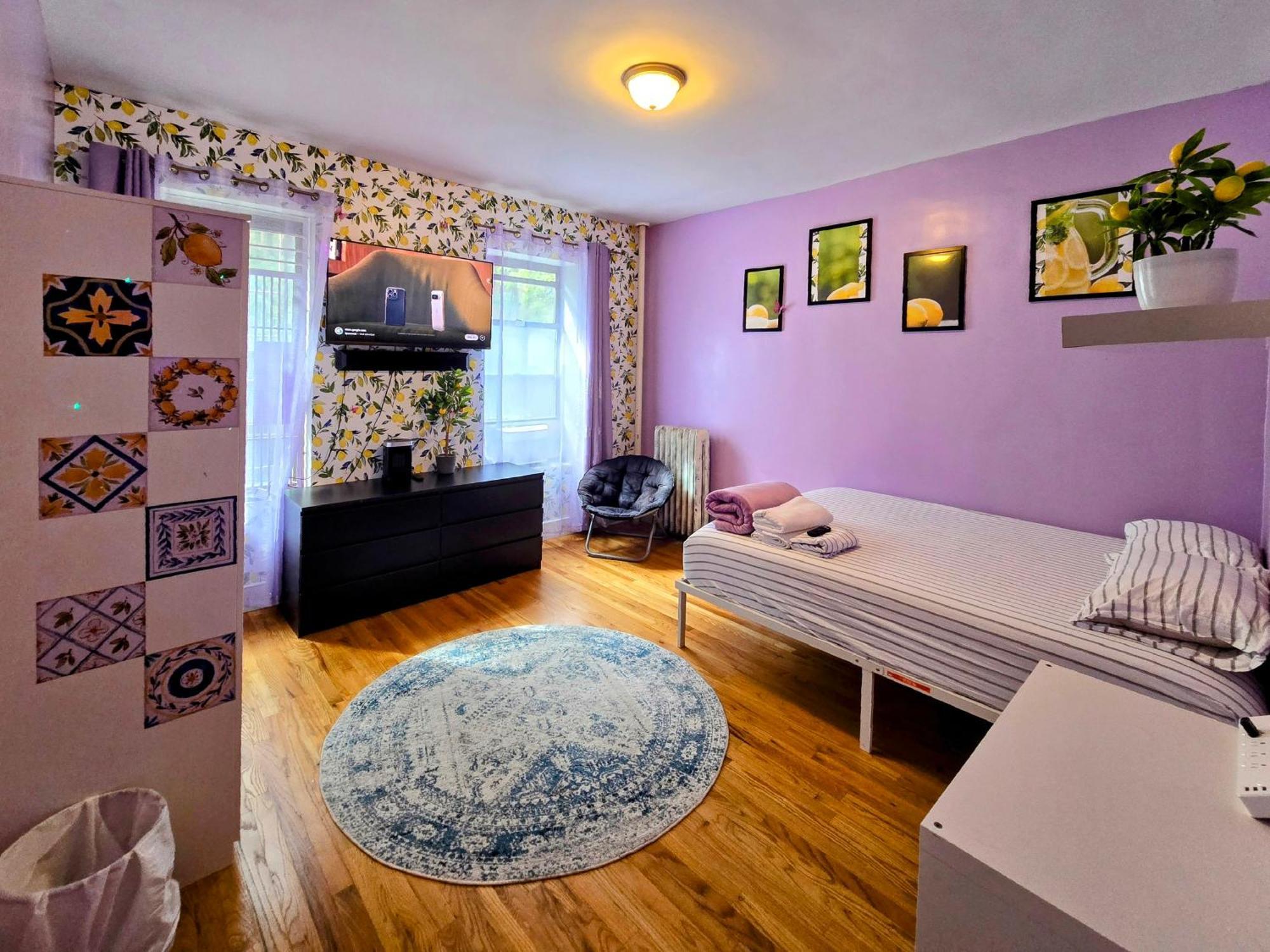 Apartment Lavender Queen Bright & Peaceful In Harlem *