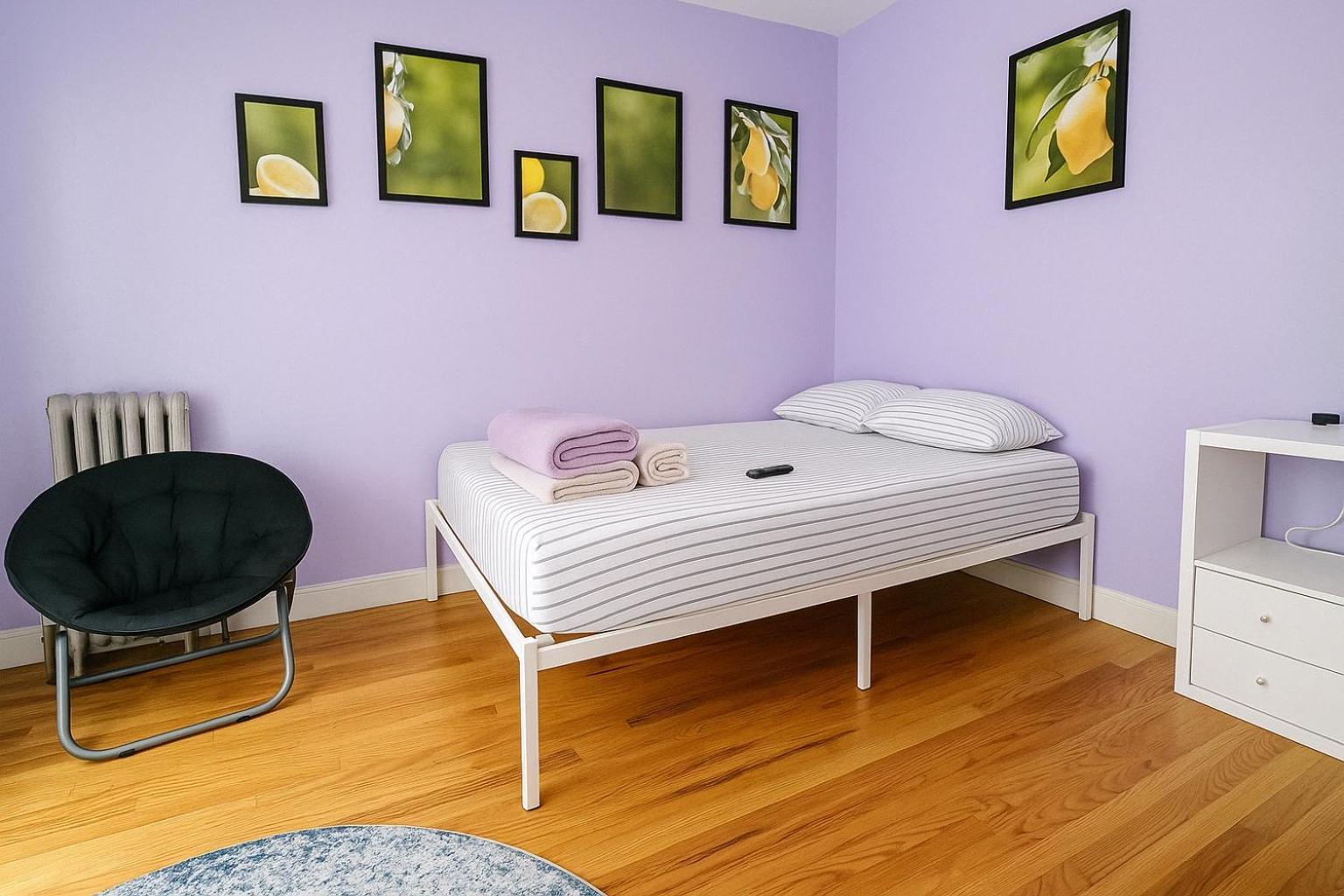 Lavender Queen Bright & Peaceful In Harlem